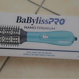 BaBylissPRO Nano Titanium Oval Ionic Hot Air Brush